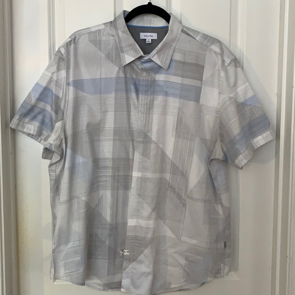 Calvin Klein short Sleeve Dress shirt